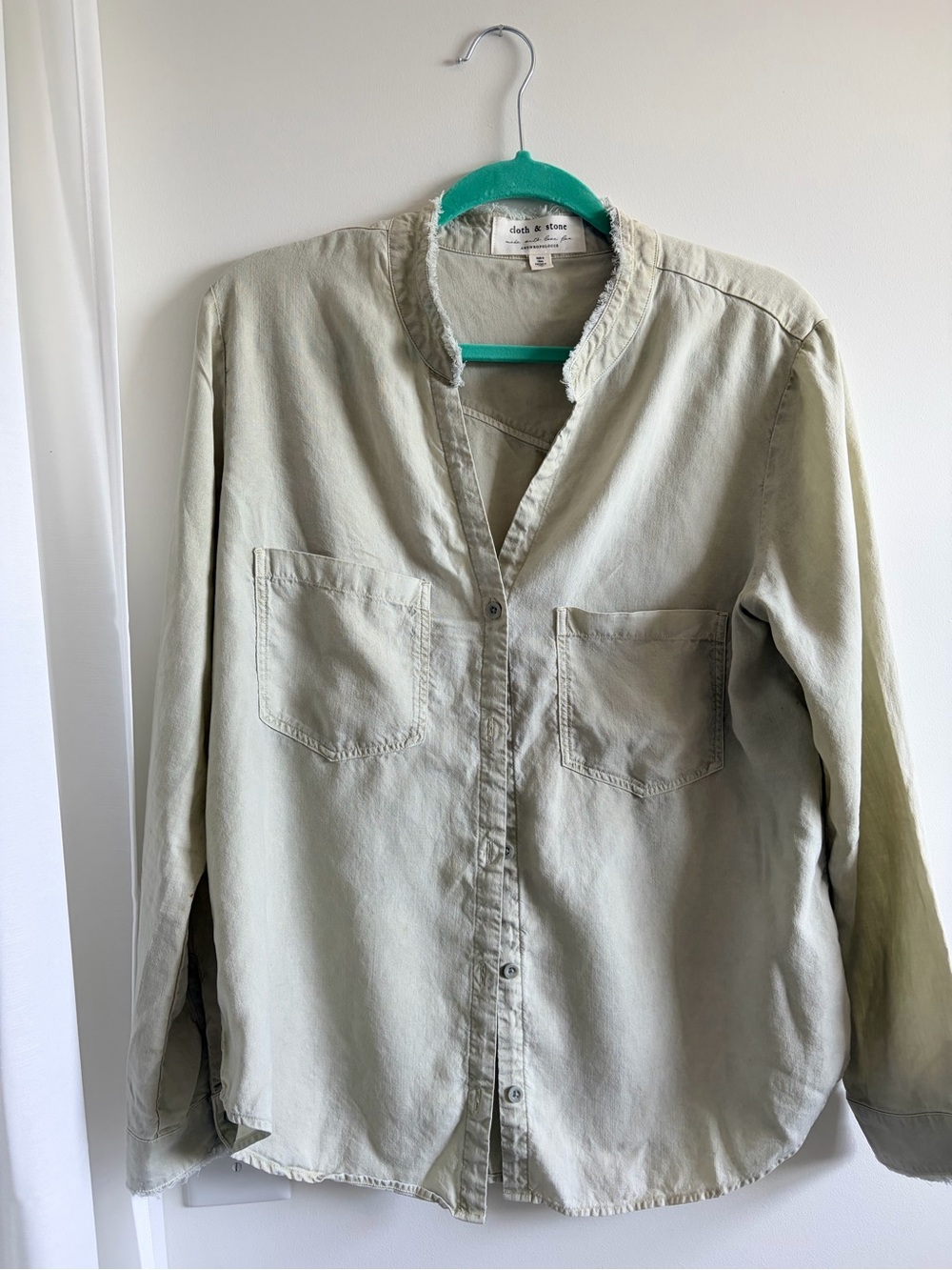 Anthropologie cloth & stone Light Olive Green Frayed Button-Down Shirt
